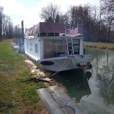 Bateau houseboat camille Hotel Donchery Exterior foto